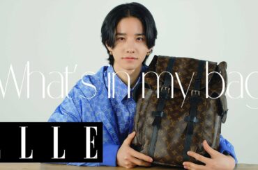 JO1佐藤景瑚のバッグの中身 モードときどきゲーマーな私物を公開｜what's in my bag｜ ELLE Japan